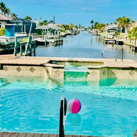 Waterfront Bliss Retreat Sailboat Access And Heated Pool Villa Cape Coral Exterior photo