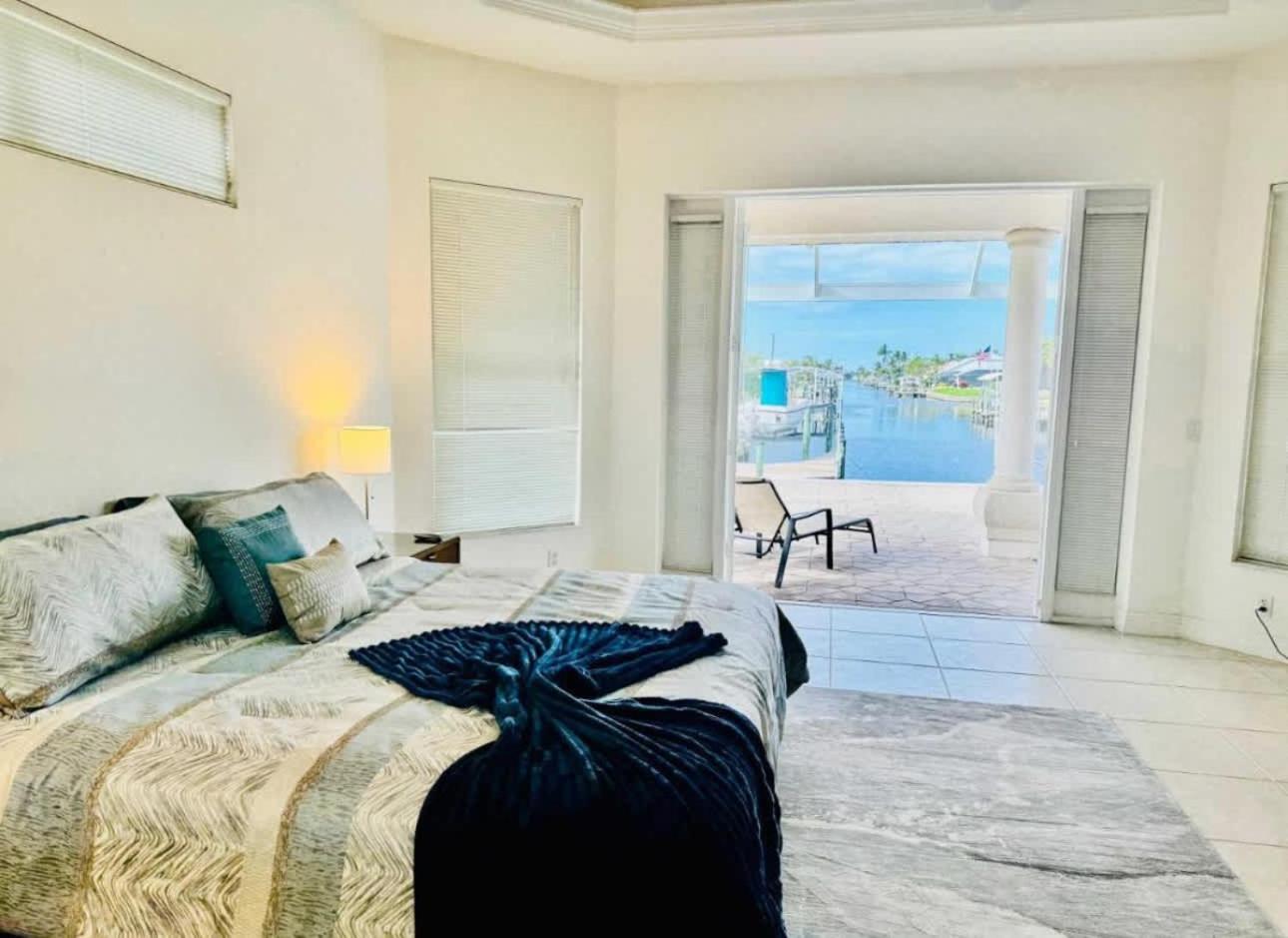 Waterfront Bliss Retreat Sailboat Access And Heated Pool Holiday home *